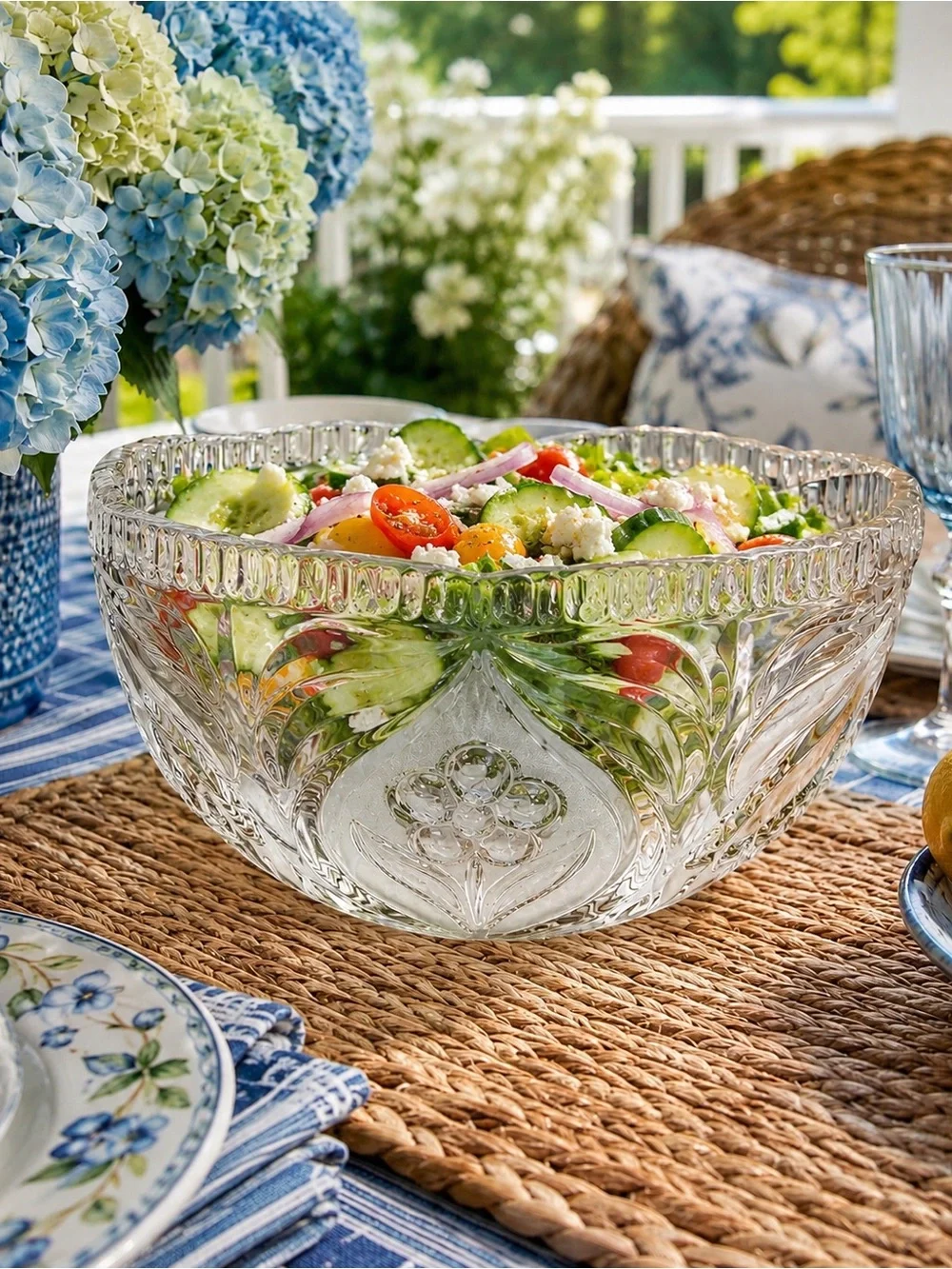 Vintage Hofbauer Byrde Bird Collection German Crystal Bird & Flower Serving Bowl